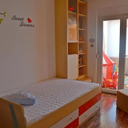 Apartament For Families With Children Opric, Opatija - 15890 Lovran