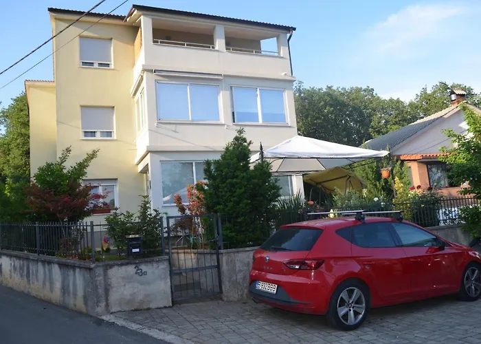 For Families With Children Opric, Opatija - 15890 Apartamento